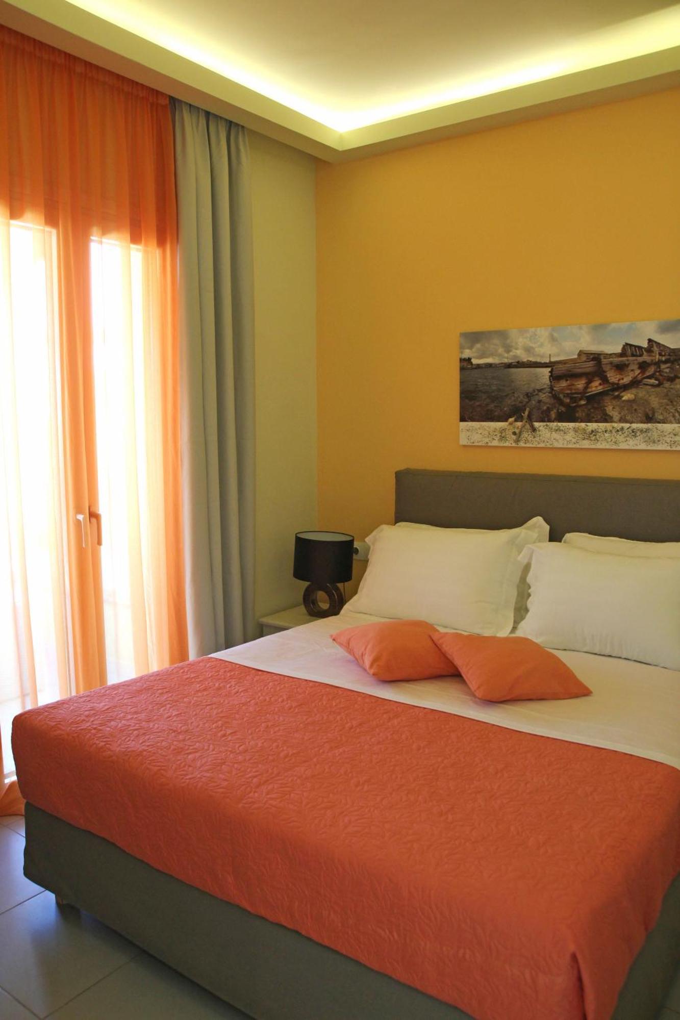 Effi Apartments Platanias  Room photo